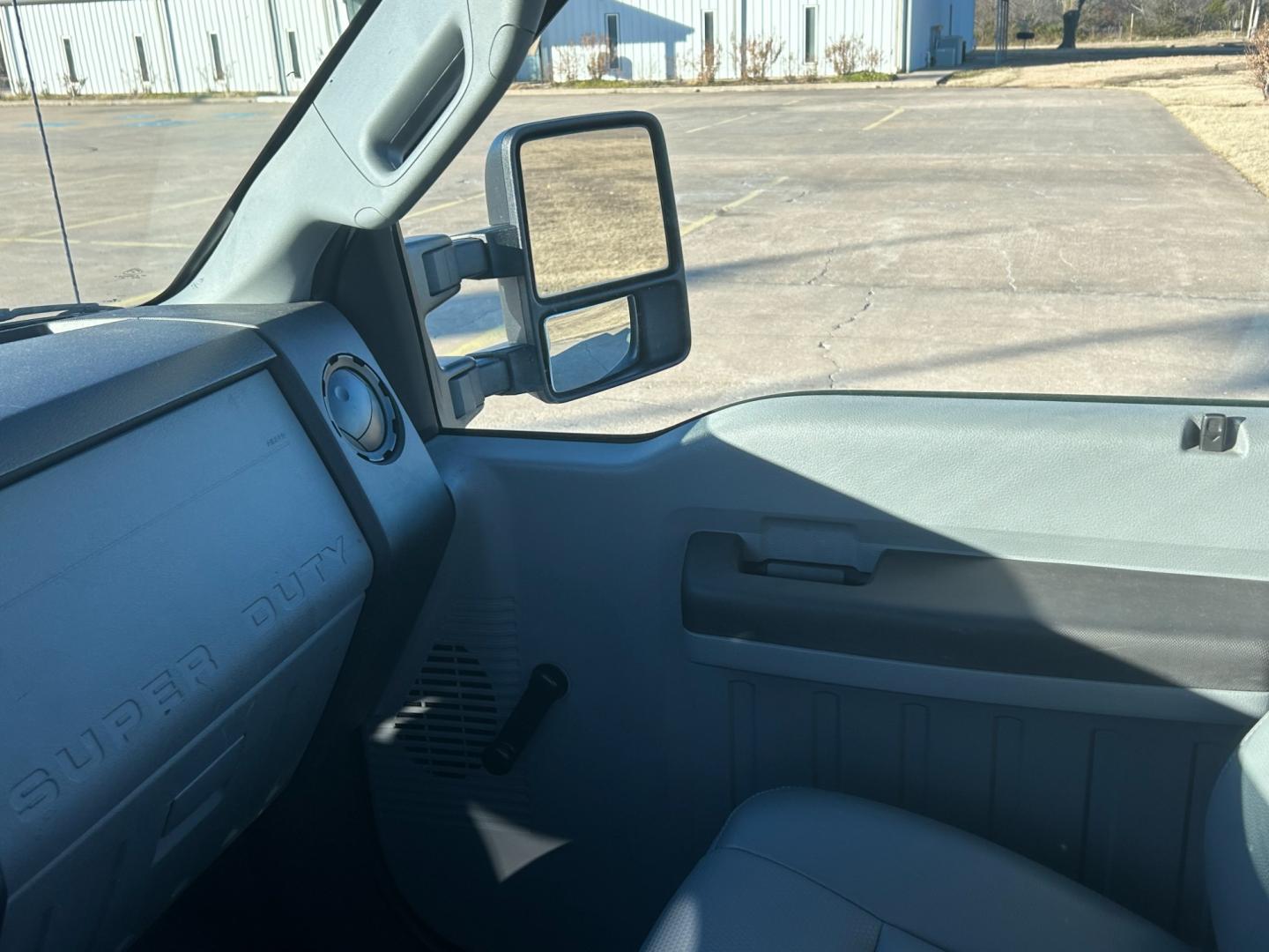 2013 White Ford F-250 SD (1FTBF2A68DE) , located at 17760 Hwy 62, Morris, OK, 74445, (918) 733-4887, 35.609104, -95.877060 - 2013 FORD F-250 SD XL 2WD DEDICATED CNG (ONLY RUNS ON COMPRESSED NATURAL GAS). FEATURES MANUAL SEATS, MANUAL WINDOWS, MANUAL LOCKS, MANUAL MIRRORS, AM/FM STEREO, CRUISE CONTROL, TRACTION CONTROL, LEATHER SEATS. IT IS EQUIPPED WITH A CNG FUELING SYSTEM, IT RUNS ON COMPRESSED NATURAL GAS. A PREMIER AL - Photo#8